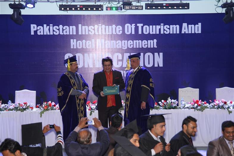 CELEBRITY_GULZAR_HUSSAIN